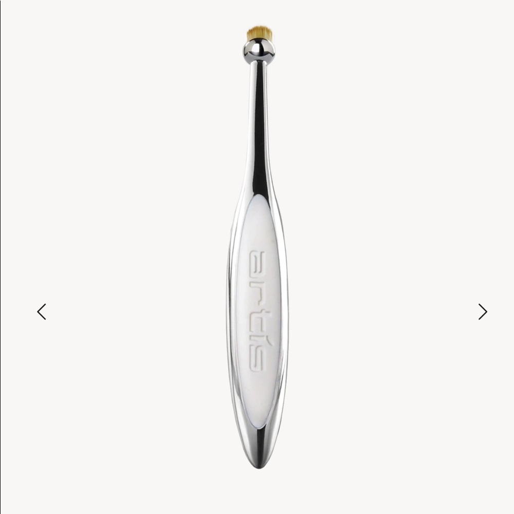 Artis Elite Collection Circle 1 Brush